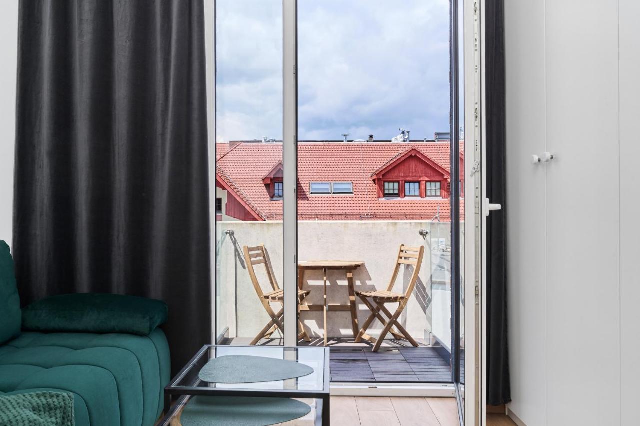 Apartment By The Oder River Wroclaw By Noclegi Renters Ngoại thất bức ảnh